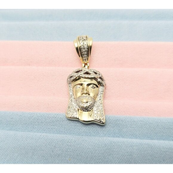Unique 10K Karat Solid Yellow Gold Religious Jesus Head Diamond Charm Pendant - Picture 1 of 12